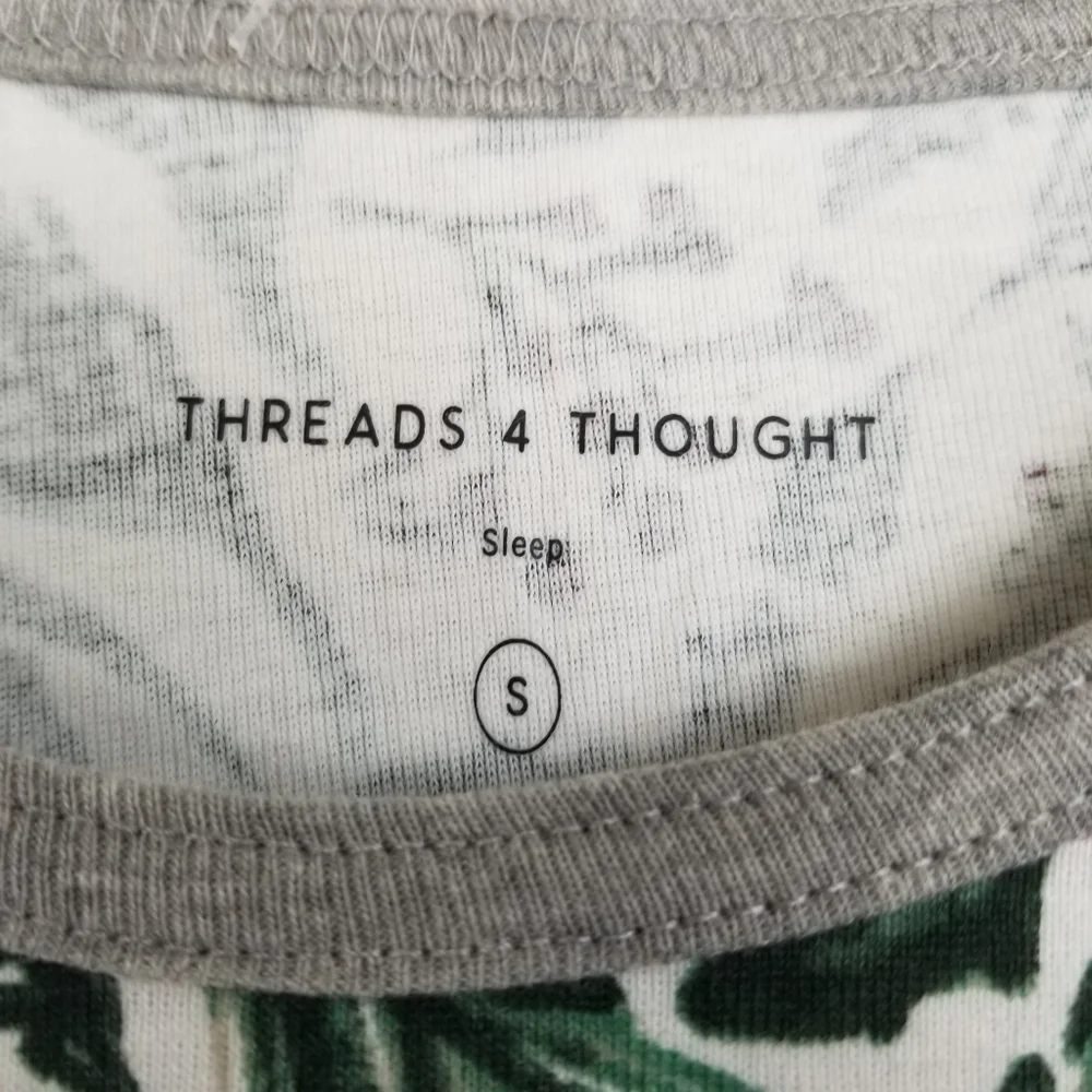 Stitch Fix Threads 4 Thought Sleep Holly Print Top Organic Cotton Small NWT